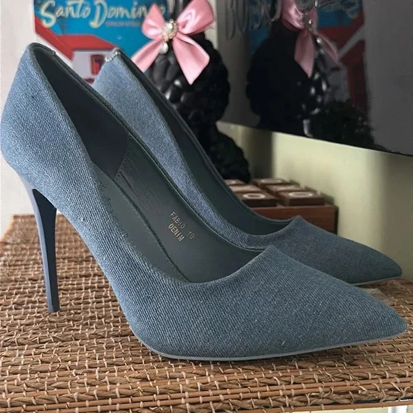 Bella Luna denim closed toe high heels size 10 - Picture 3 of 10